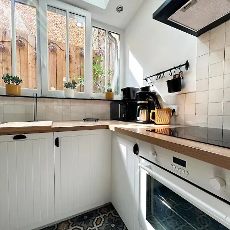 Un Cocon De Style Renove Et Climatise Proche Gare Apartment Bordeaux